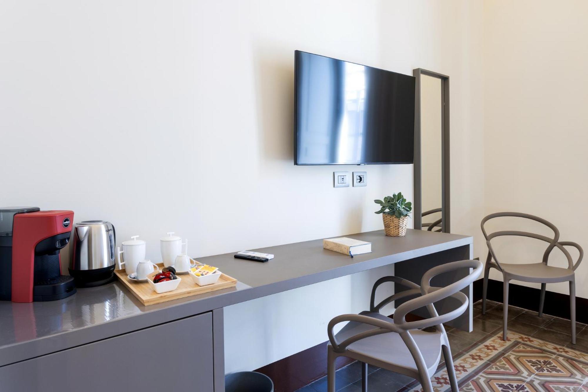 Bed & Breakfast Palazzo Costarelli - Aeroporto di Catania Fontana Rossa